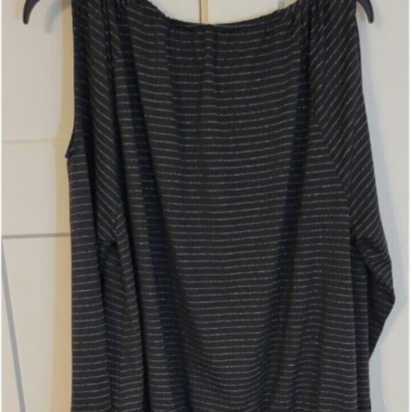 Lane Bryant Long Sleeve Blouse Black Shirt 1416 Shoulders Open - Picture 2 of 3